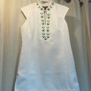 Jessica Howard gorgeous white dress with beaded detail